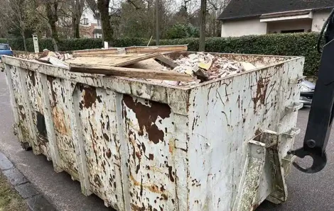 Location benne Versailles 78000 – Benne pour gravats et bois Versailles 78000